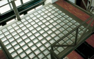 pavé de sol intérieur avec joint béton