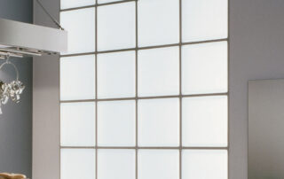 ouverture en brique de verre opaque