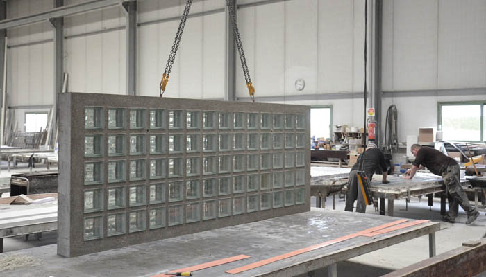 panneau-brique-de-verrre-prefabrique-sur-mesure